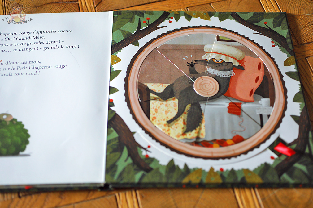 Czerwony Kapturek – wilk przebrany za babcię; książka animowana Emilii Dziubak