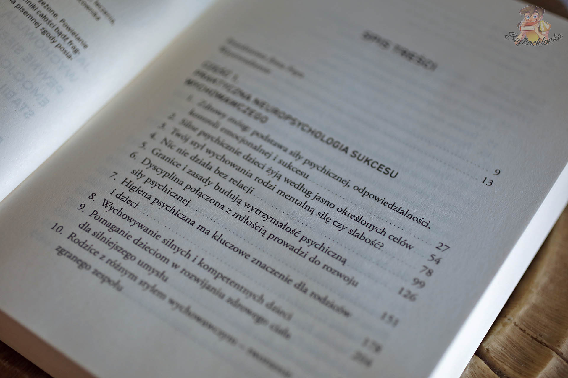 Spis treści książki „Rozum i serce” – rozdziały o sile psychicznej, granicach, dyscyplinie z miłością i higienie psychicznej dziecka.