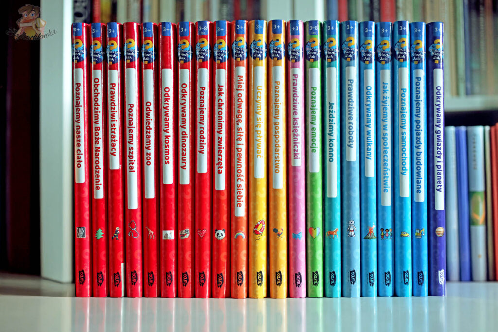 Grzbiety książek z serii Dlaczego? Kiedy? Jak? – kartonowe tytuły z okienkami dla dzieci 3+.