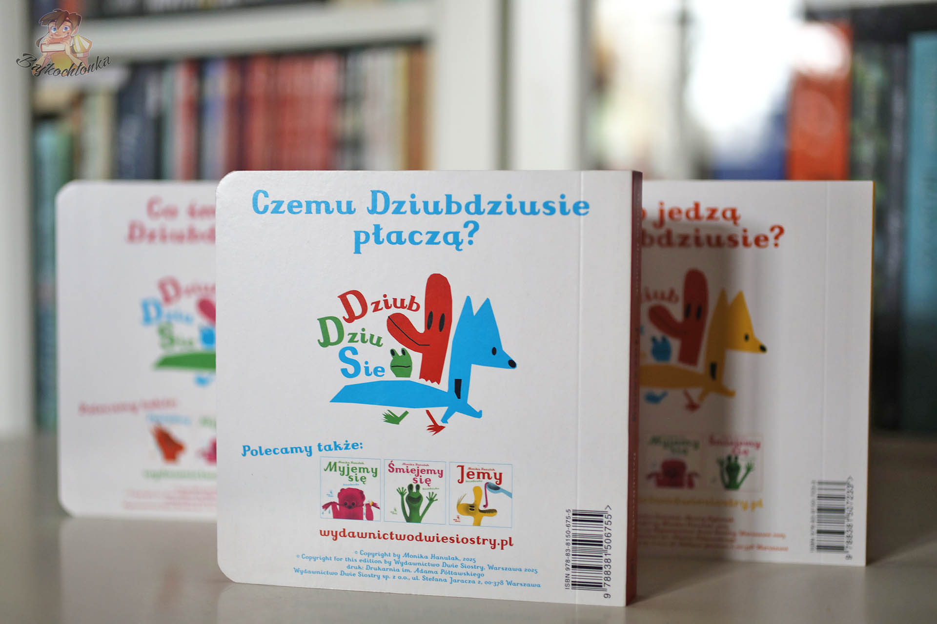 Tyły okładek DziubDziuSie – „Czemu Dziubdziusie płaczą?” i spis części