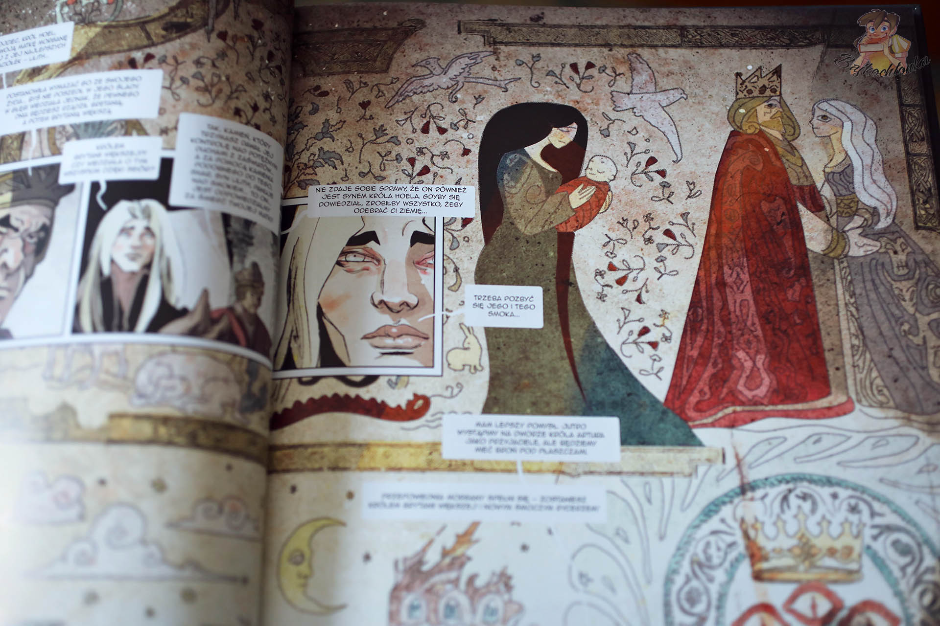 Smoczy Rycerz 2 – muralowo stylizowana retrospekcja z krolewskim dzieckiem