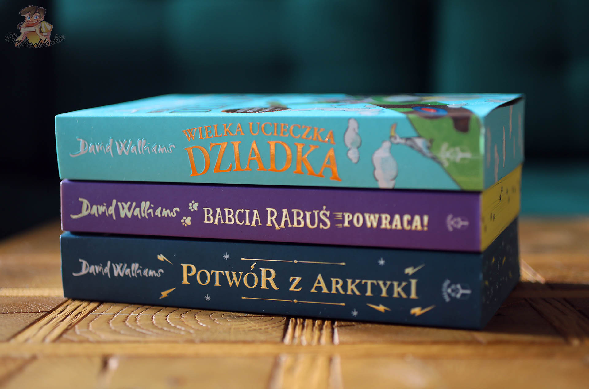 Wielka ucieczka Dziadka, Babcia rabuś powraca i Potwór z Arktyki — limitowane edycje z barwionymi brzegami