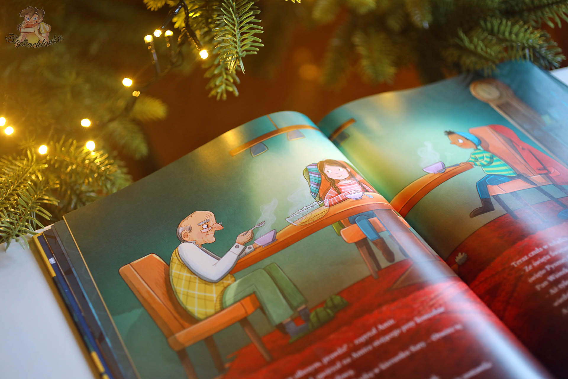 Pan Wiórek i dzieci przy stole – scena z książki Święta dla wszystkich