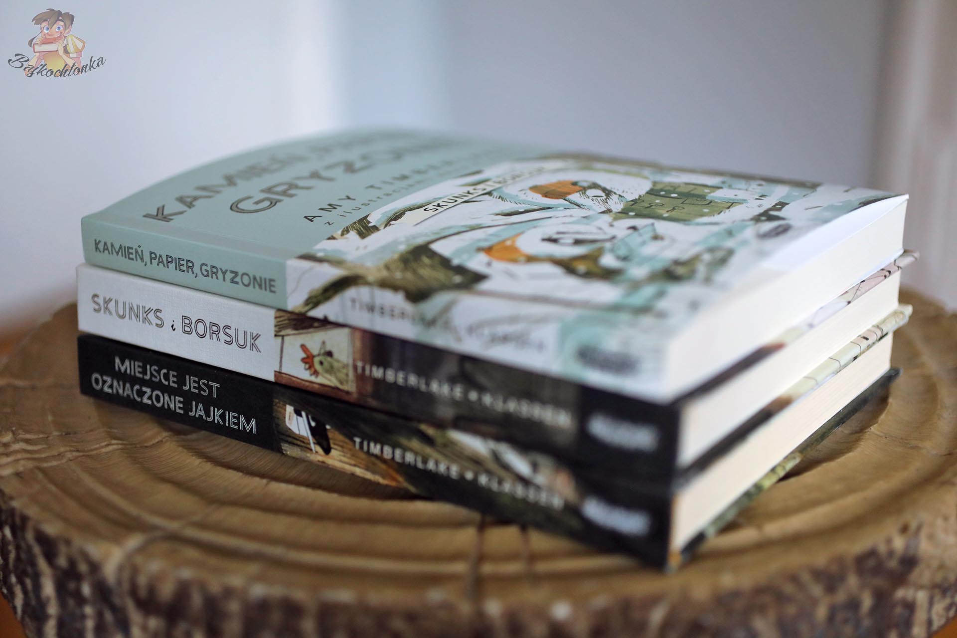 Trzy tomy serii Skunks i Borsuk, w tym Kamień, papier, gryzonie – wydawnictwo Mamania