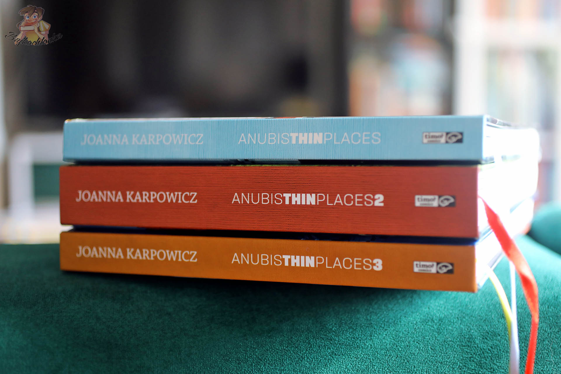 Trylogia albumów Anubis Thin Places Joanny Karpowicz – tomy 1, 2 i 3
