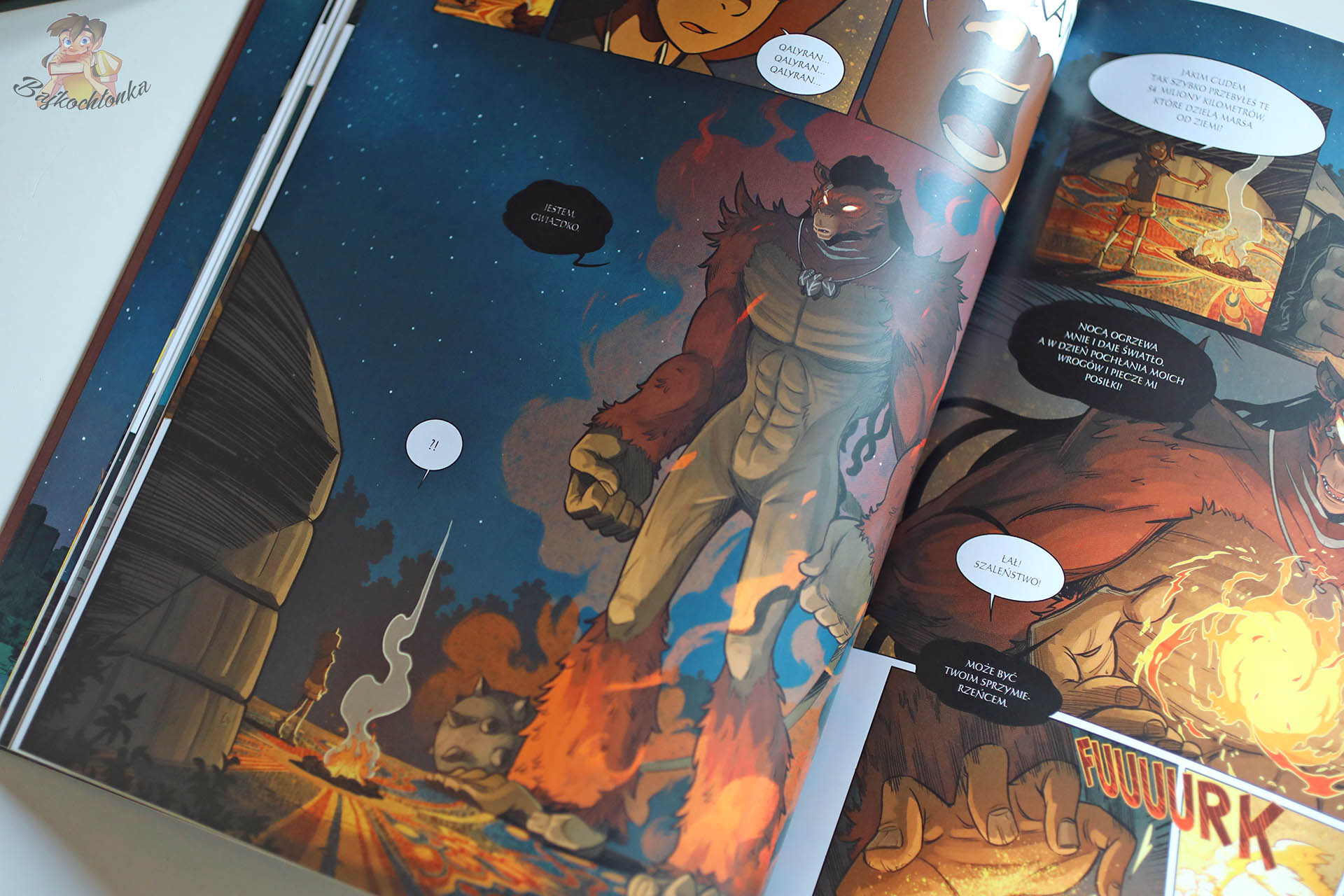 Gigant o ognistych oczach w komiksie Giganci. Nangali. Tom 8 – scena nocnej katastrofy