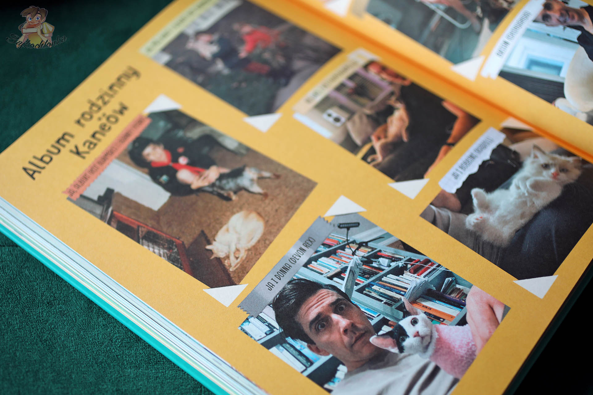 Strona z albumem rodzinnym w książce Pupil dla mnie – zdjęcia Russella Kane’a ze zwierzętami