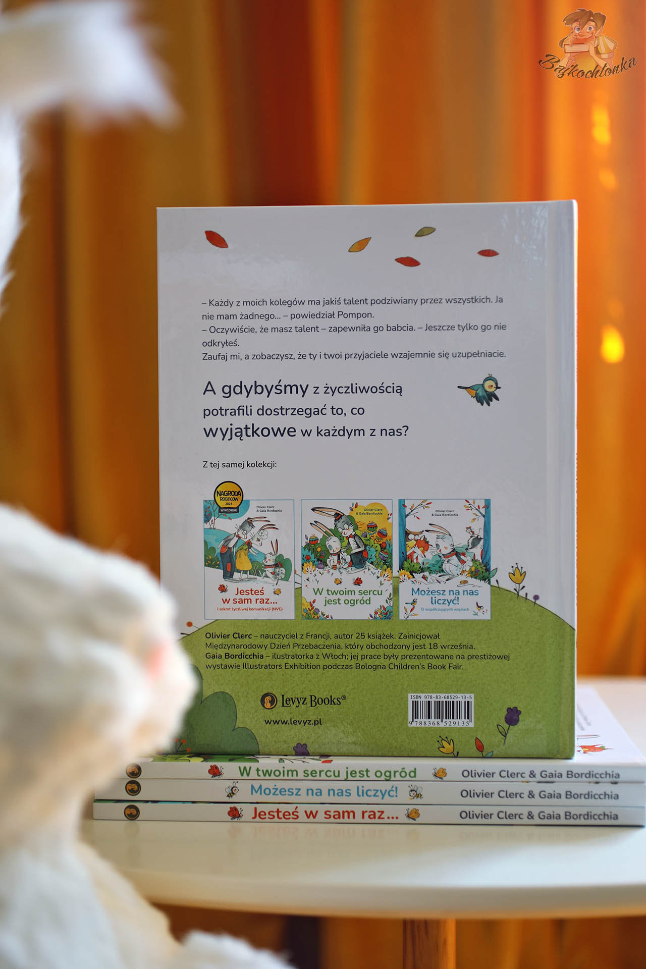 Tylna okładka książki Masz wyjątkowy talent! z informacją o serii i pozostałych tomach wydanych przez Levyz Books