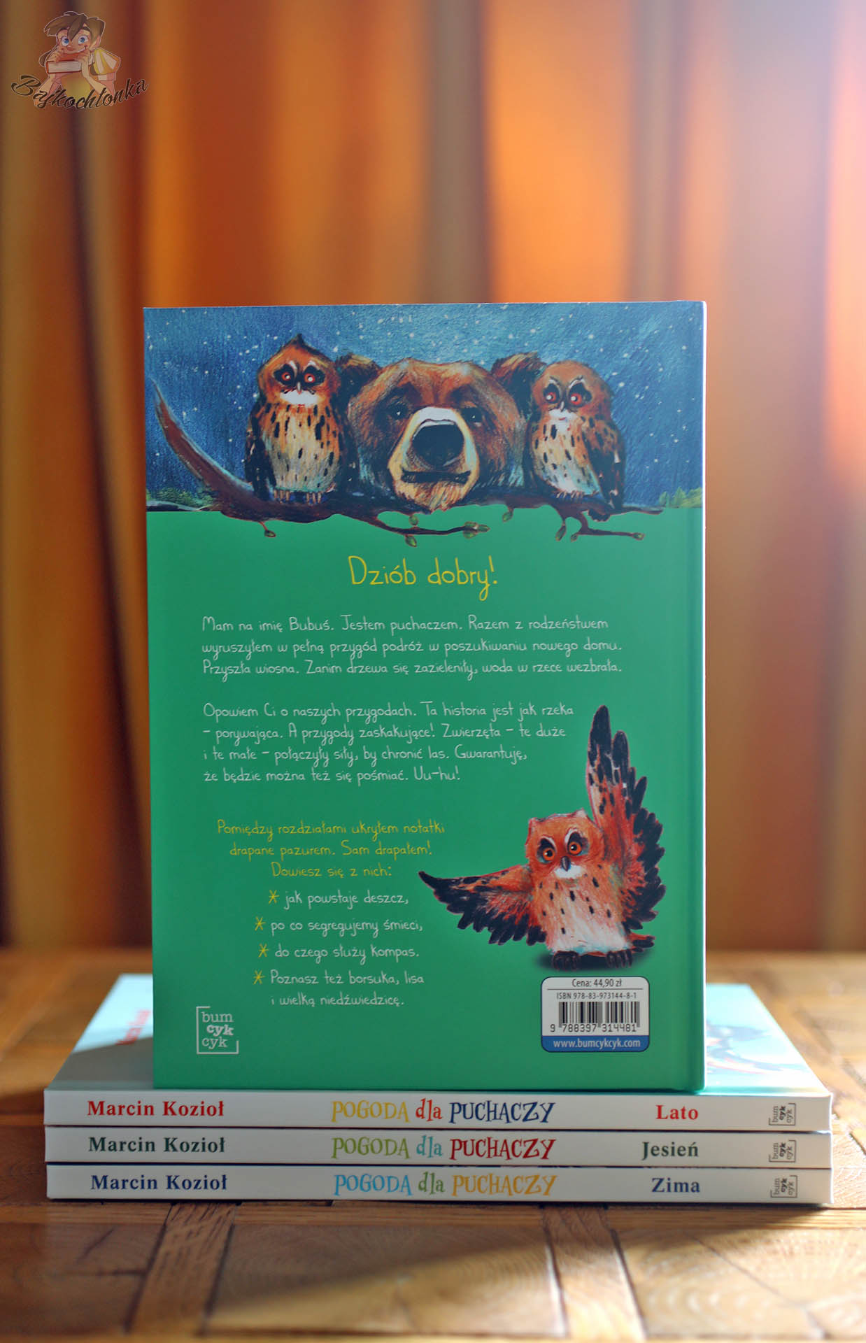 Tył okładki książki Pogoda dla puchaczy. Wiosna Marcina Kozioła