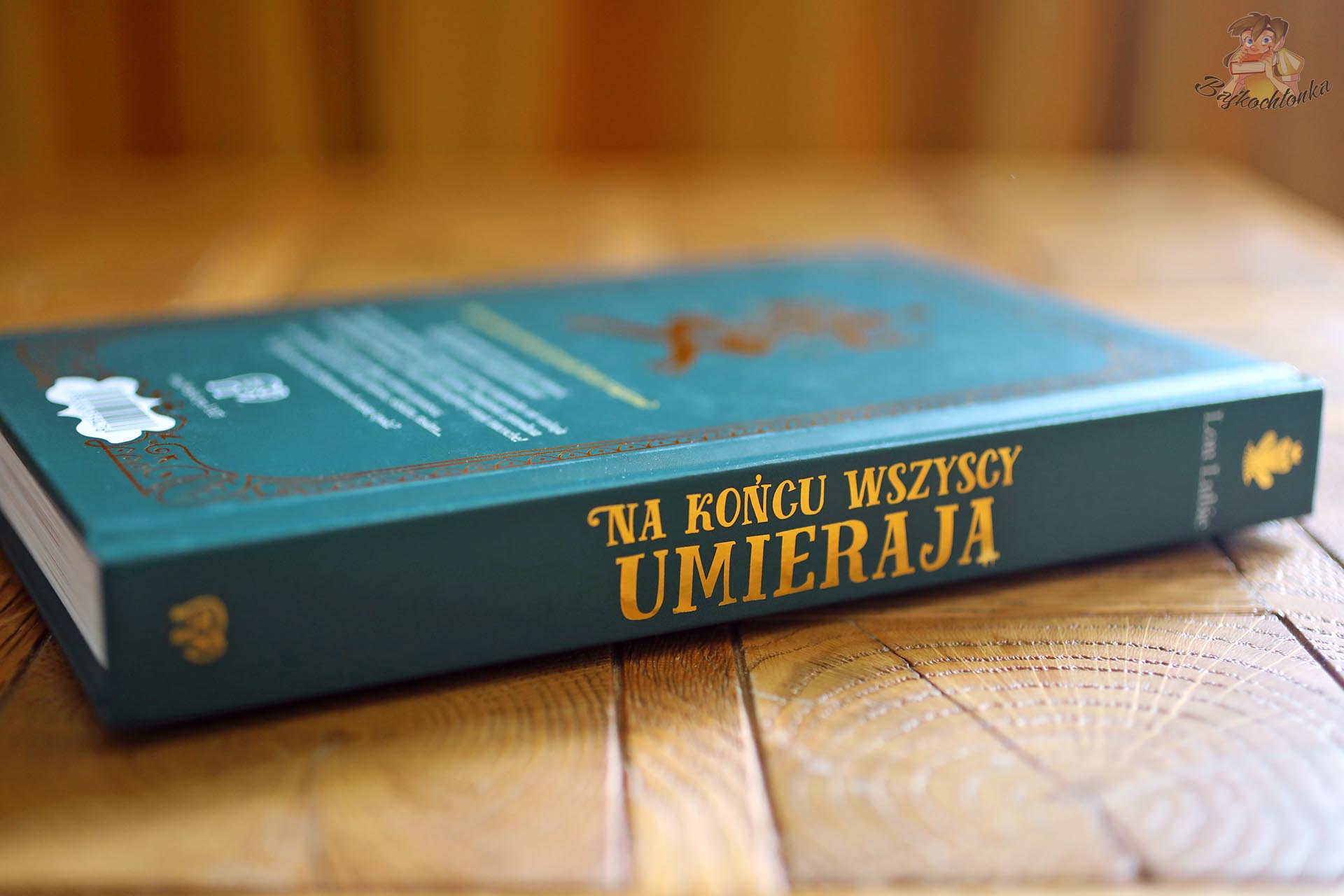 Grzbiet książki Na końcu wszyscy umierają Lou Lubie wydanej przez Timof Comics