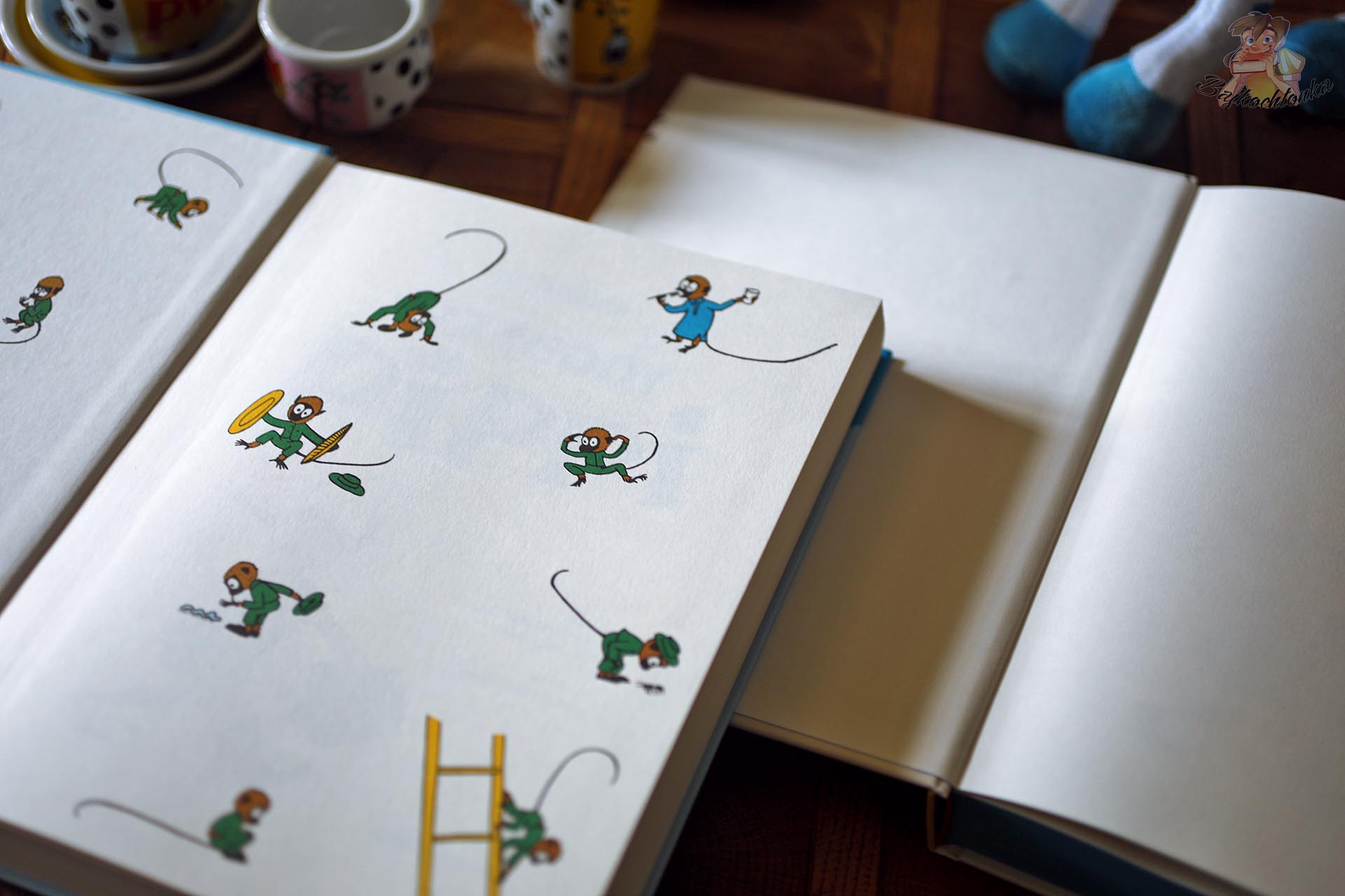 Porównanie wyklejki w starszym i nowszym wydaniu książki Przygody Pippi Astrid Lindgren