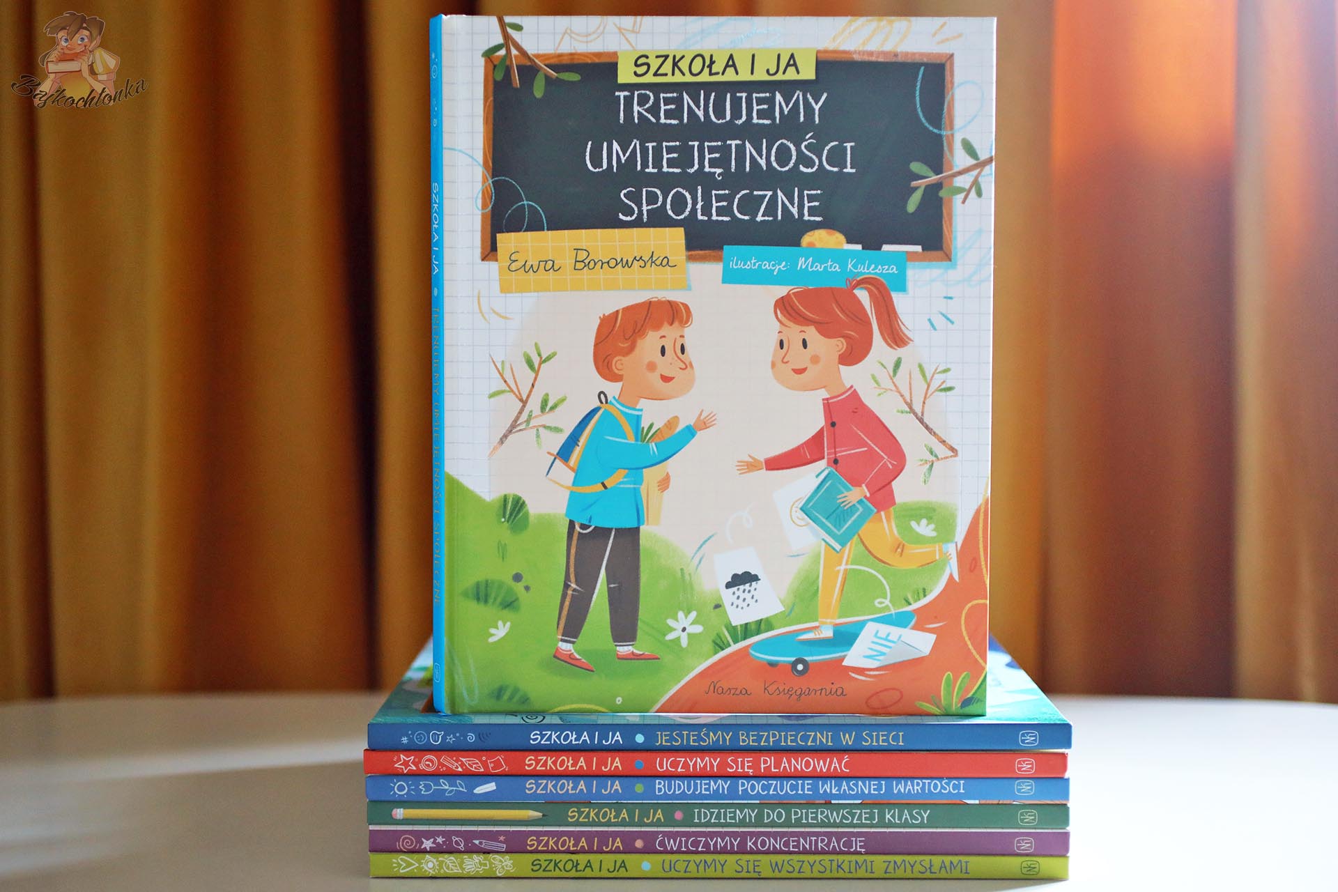 Okładka książki Trenujemy umiejętności społeczne Ewy Borowskiej z serii Szkoła i ja