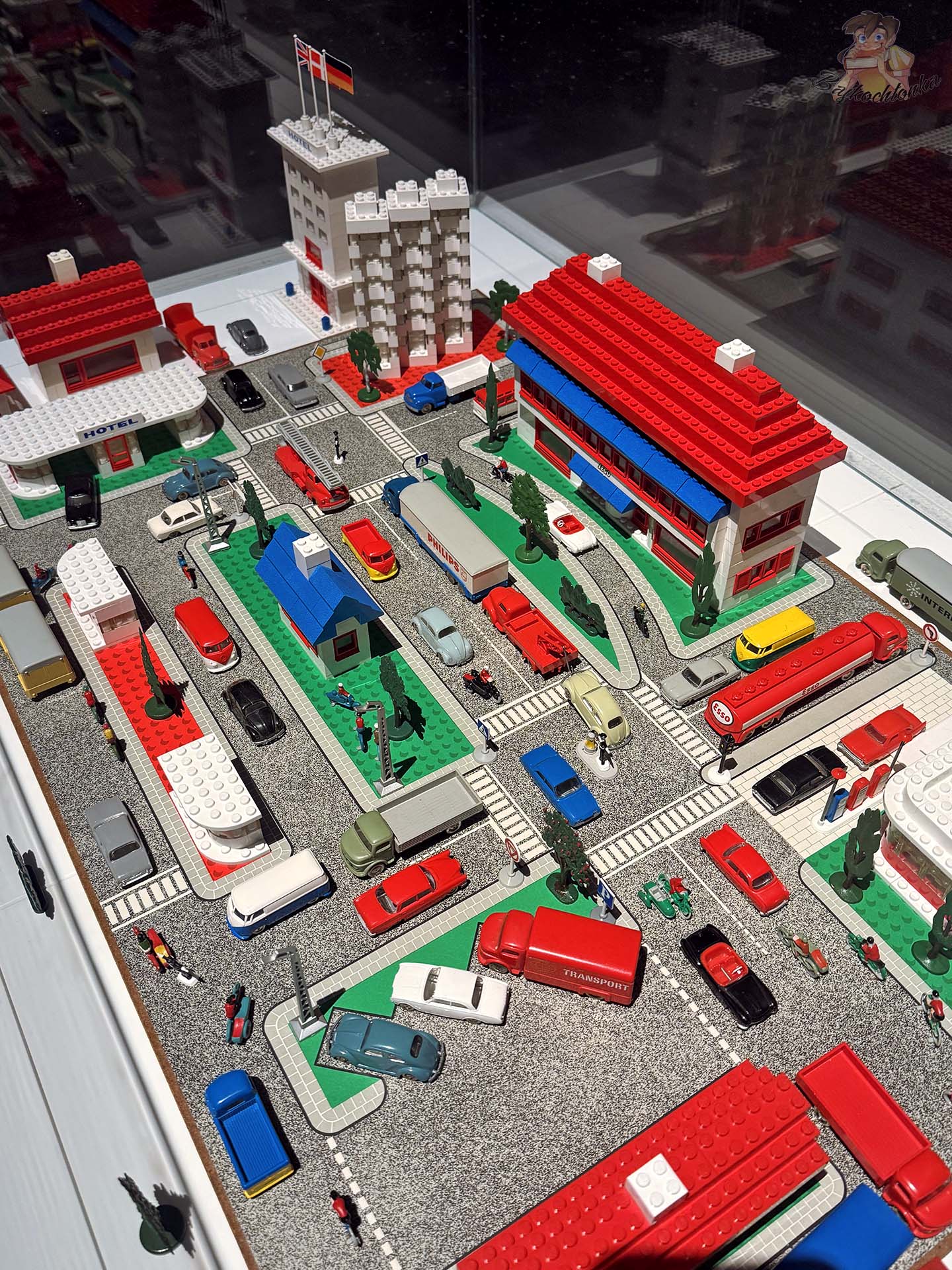 Historyczny model miasta z klasycznych klocków LEGO w kolekcji LEGO House