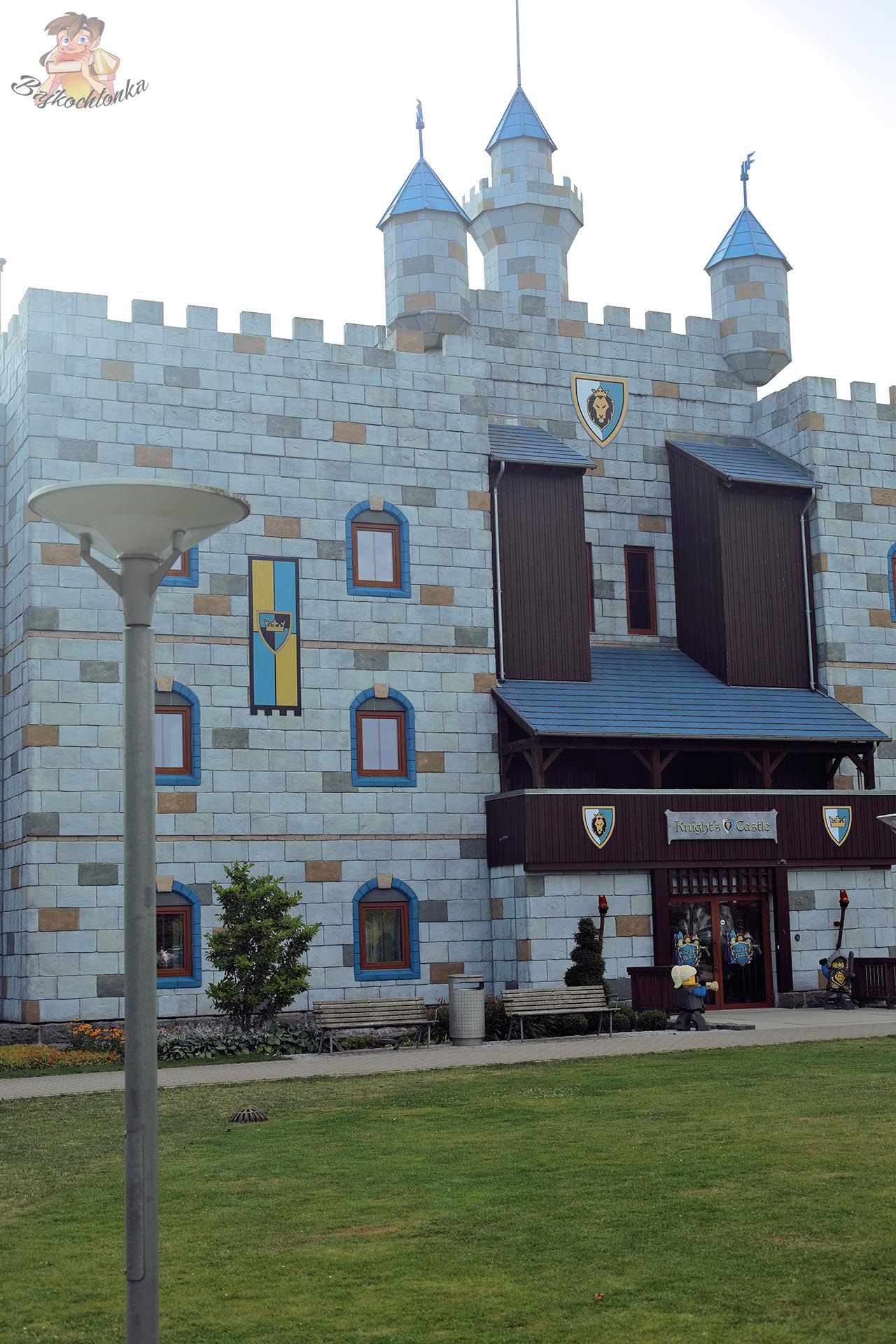 Budynek Knight’s Castle w LEGOLAND Castle Hotel w Billund