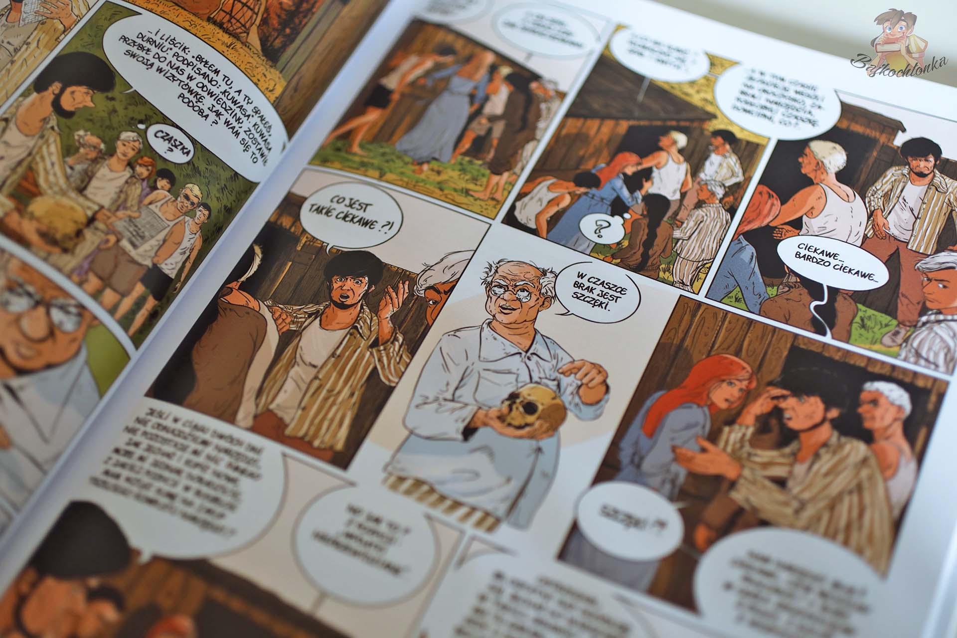 Bohaterowie Uroczyska podczas badań archeologicznych na ilustracjach Mieczysława Sarny
