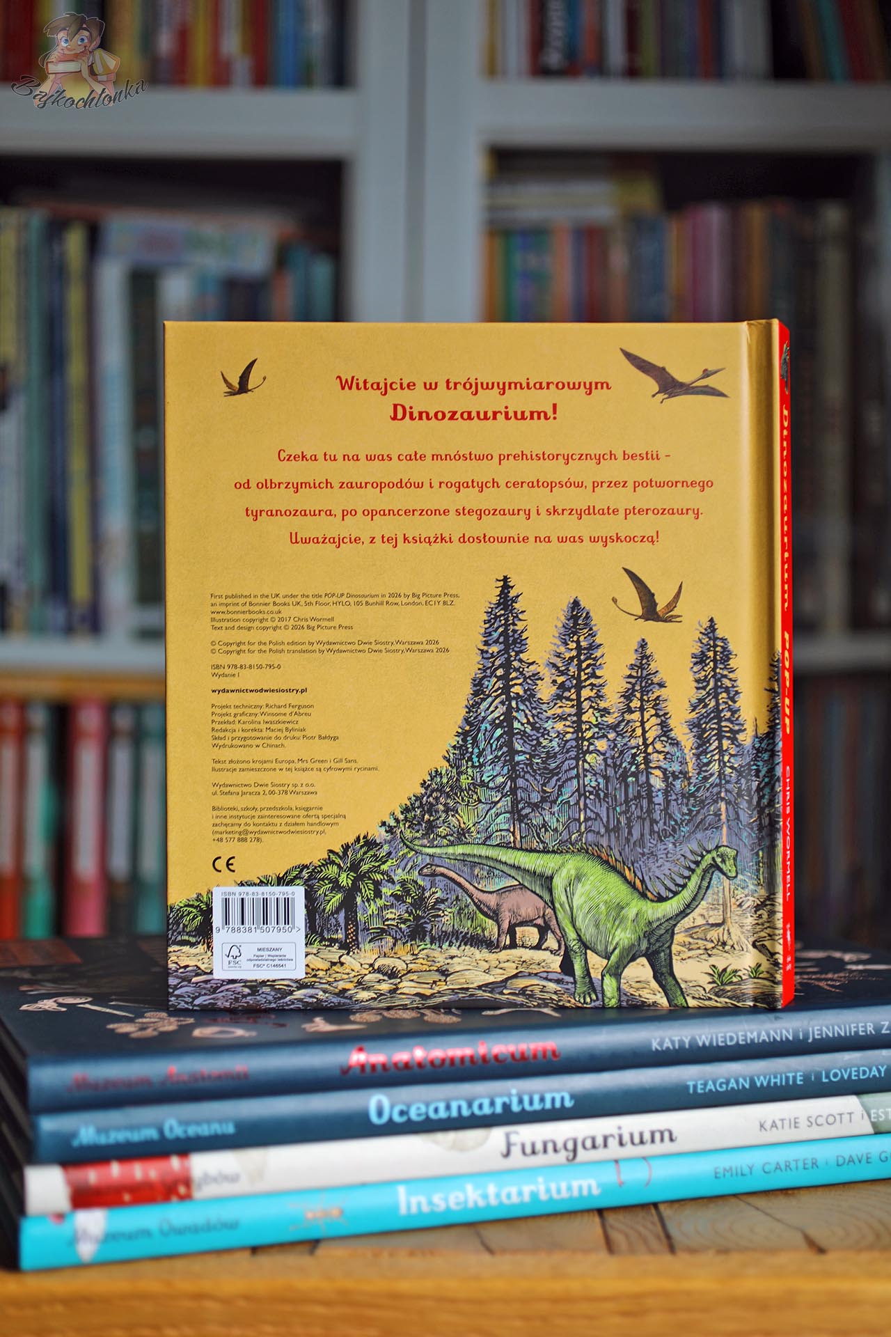 Tył okładki książki Dinozaurium pop-up wydawnictwa Dwie Siostry