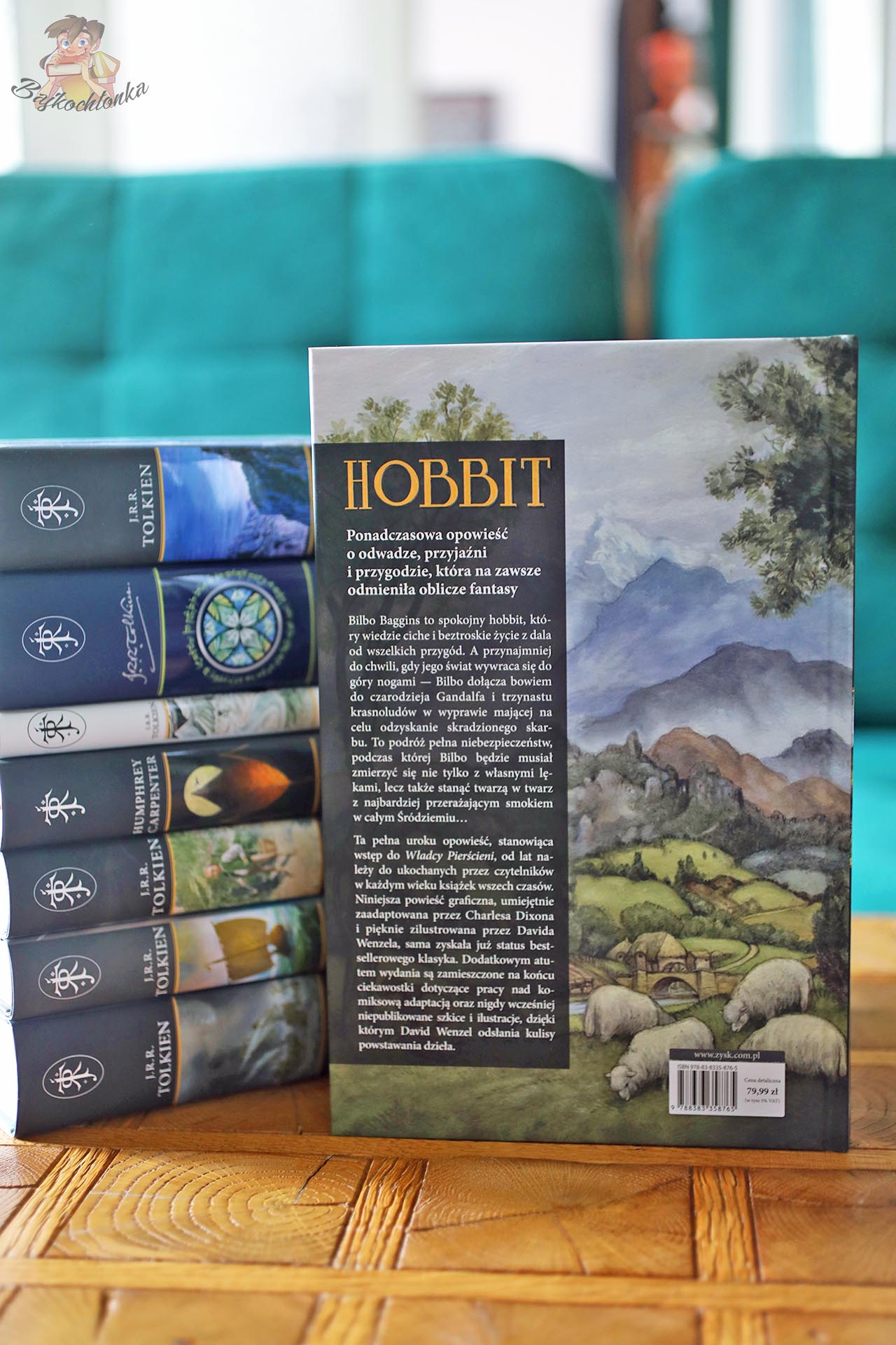 Tył okładki komiksowej adaptacji Hobbita J.R.R. Tolkiena