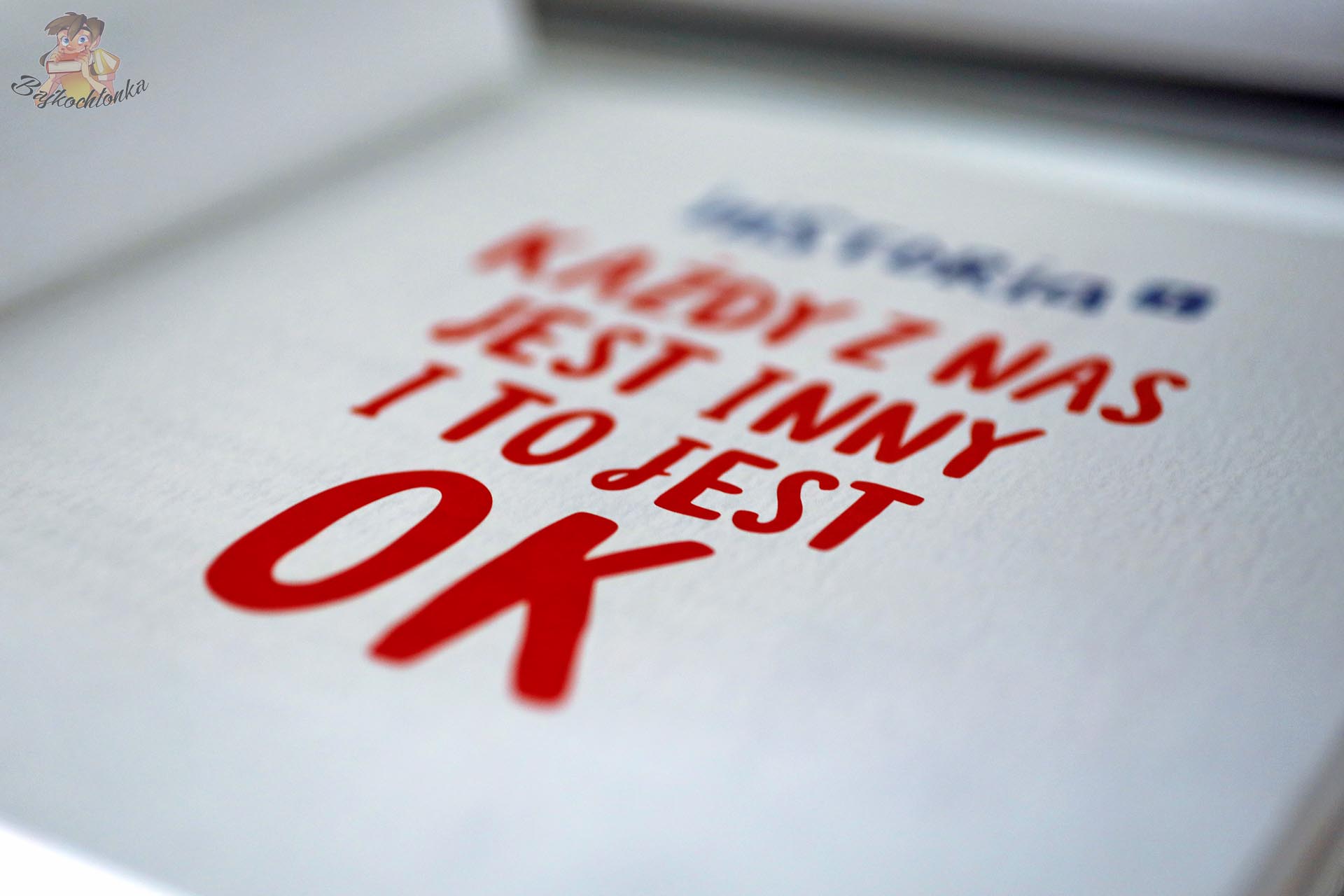 Fragment książki Nie daj się, Pinku! z hasłem Każdy z nas jest inny i to jest OK